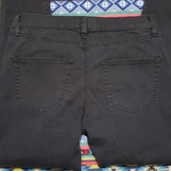 ❌SOLD❌BDG Moto Jeans - Picture 2 of 3